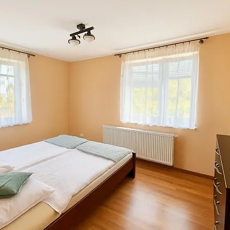 Poniwiec Nieopodal Czantorii Dwie Sypialnie, Osobna Kuchnia, Ogrodzony Parking Ustron