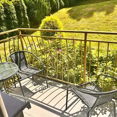 Apartment Poniwiec Nieopodal Czantorii Dwie Sypialnie, Osobna Kuchnia, Ogrodzony Parking *